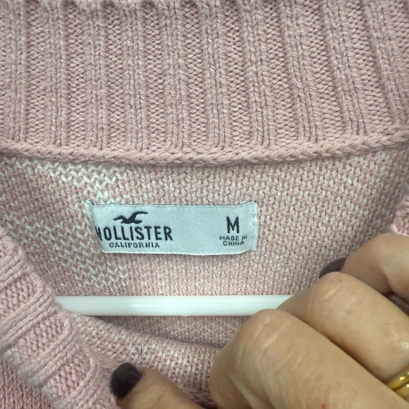 Hollister Pink Daisy Sweater - Picture 2 of 3